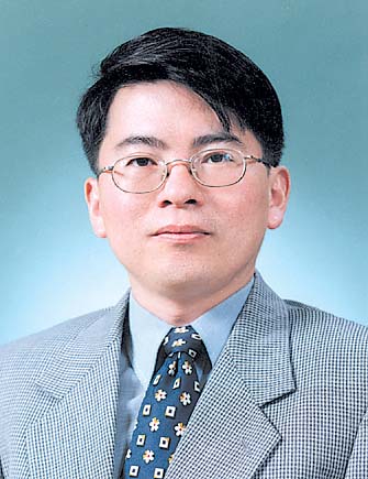 최남섭교수 사진