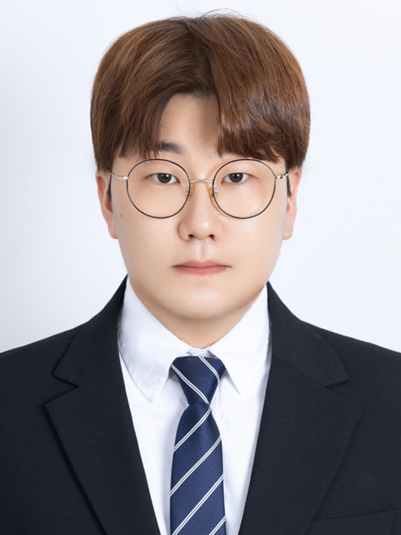 정동욱조교수 사진